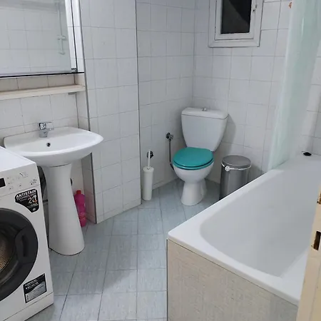 Cosy Flat Helexpo In Old D1 סלוניקי