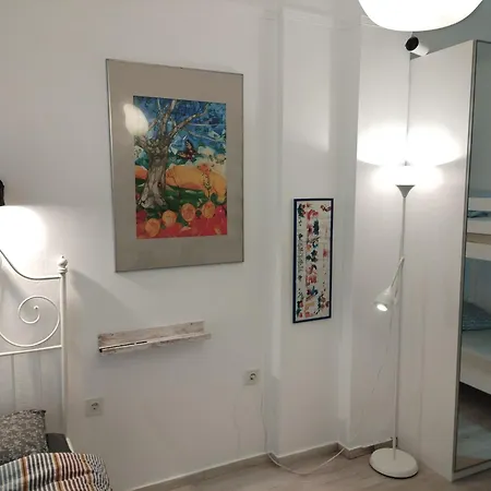 Cosy Flat Helexpo In Old Yr1