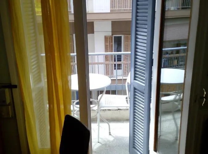 Cosy Flat Helexpo In Old Yr1 アパート *