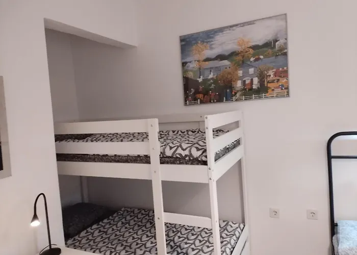 Cosy Flat Helexpo In Old Yr1