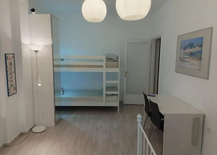Cosy Flat Helexpo In Old Yr1 アパート テッサロニキ